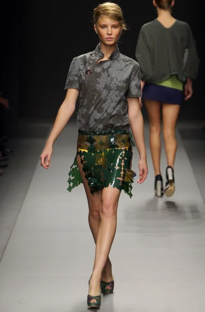 Look 17